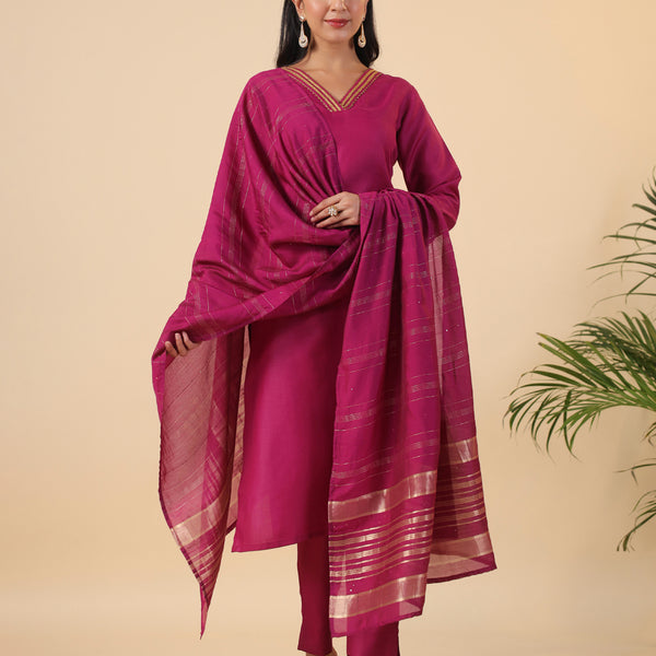 Janasya Dark Cotton Blend Solid Straight Kurta Set