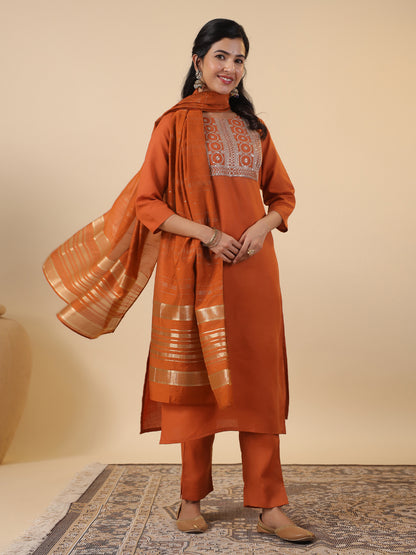 Janasya Dark Cotton Blend Yoke Embroidery Straight Kurta Set - Distacart