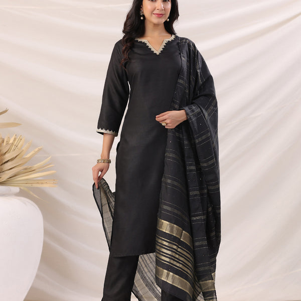 Janasya Dark Cotton Blend Solid Straight Kurta Set