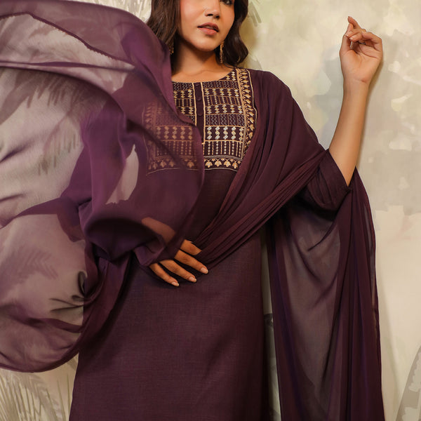 Janasya Dark Cotton Blend Yoke Embroidery Straight Kurta Set