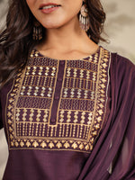 Thumbnail for Janasya Dark Cotton Blend Yoke Embroidery Straight Kurta Set