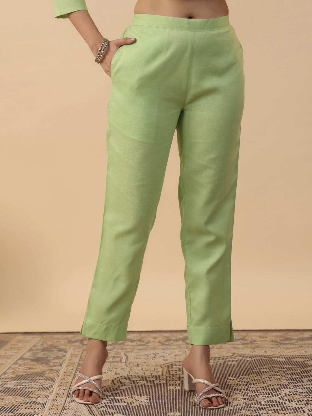 Janasya Bright Cotton Blend Yoke Embroidery Straight Kurta Set