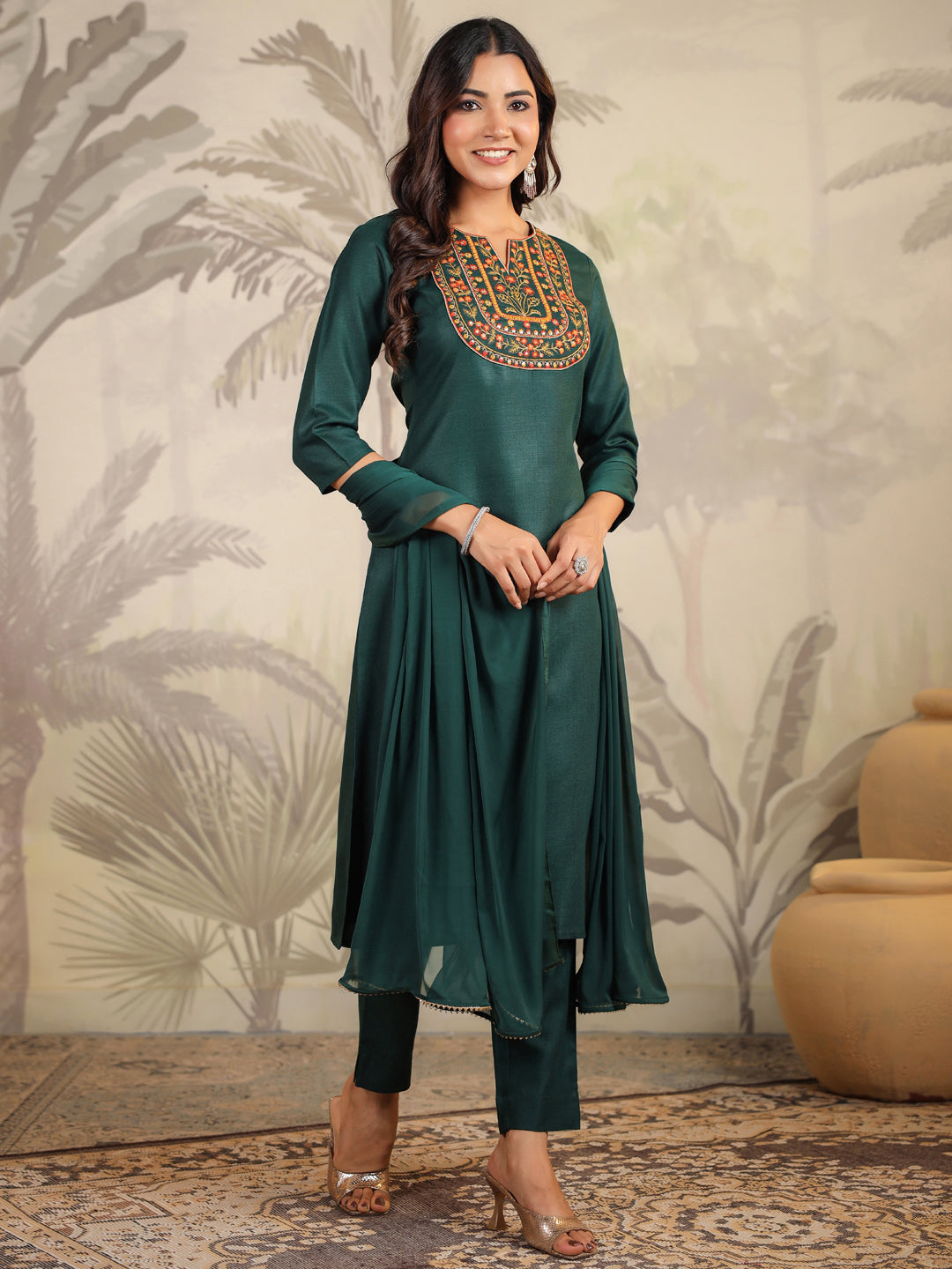 Janasya Dark Cotton Blend Yoke Embroidery Straight Kurta Set