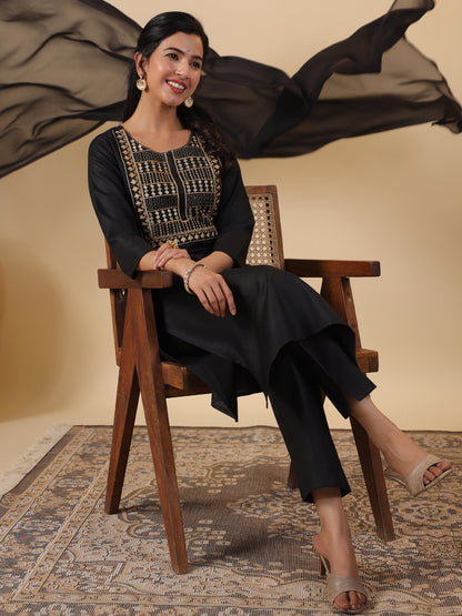Janasya Dark Cotton Blend Yoke Embroidery Straight Kurta Set - Distacart
