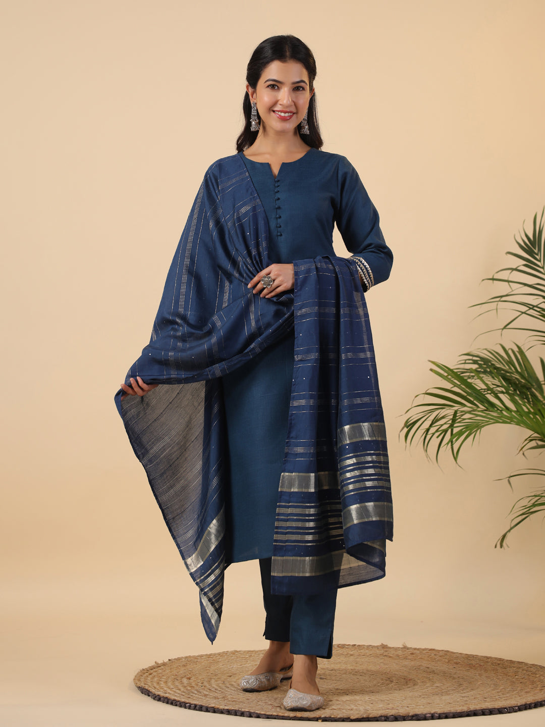 Janasya Dark Cotton Blend Solid Straight Kurta Set