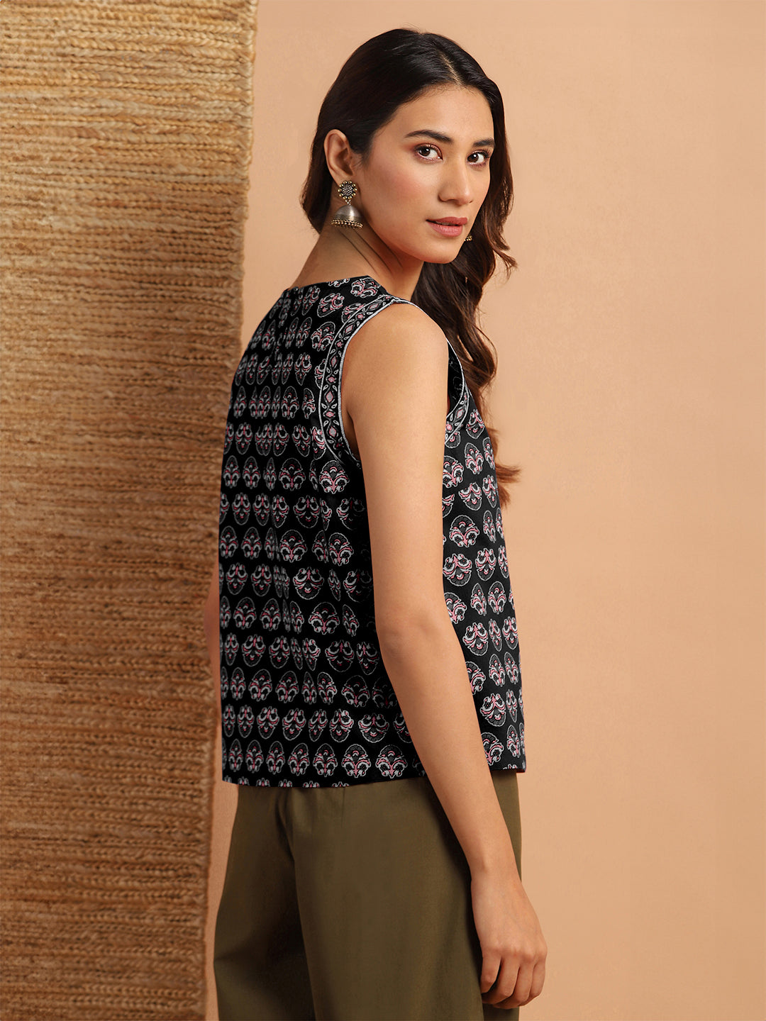 Janasya Dark Cotton Floral Regular Top - Distacart