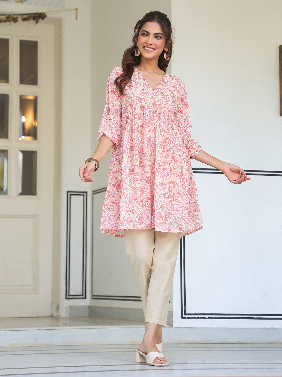 Janasya Light Georgette Floral Gathering Tunic