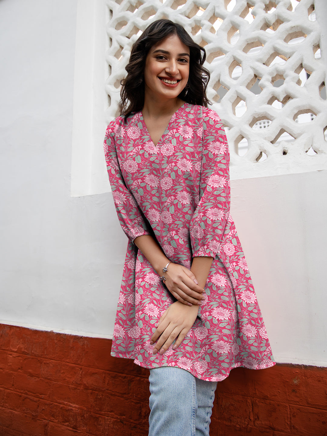 Janasya Dark Georgette Floral A-Line Tunic