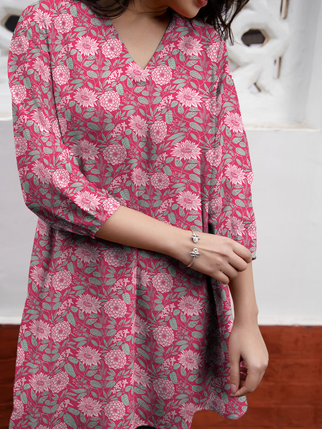 Janasya Dark Georgette Floral A-Line Tunic