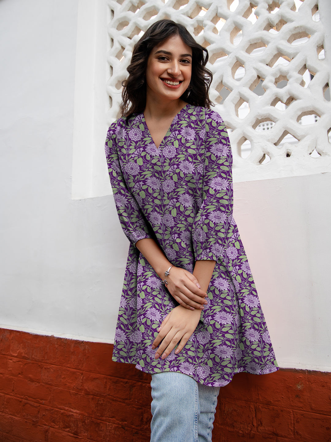 Janasya Dark Georgette Floral A-Line Tunic