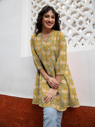 Janasya Dark Georgette Floral A-Line Tunic