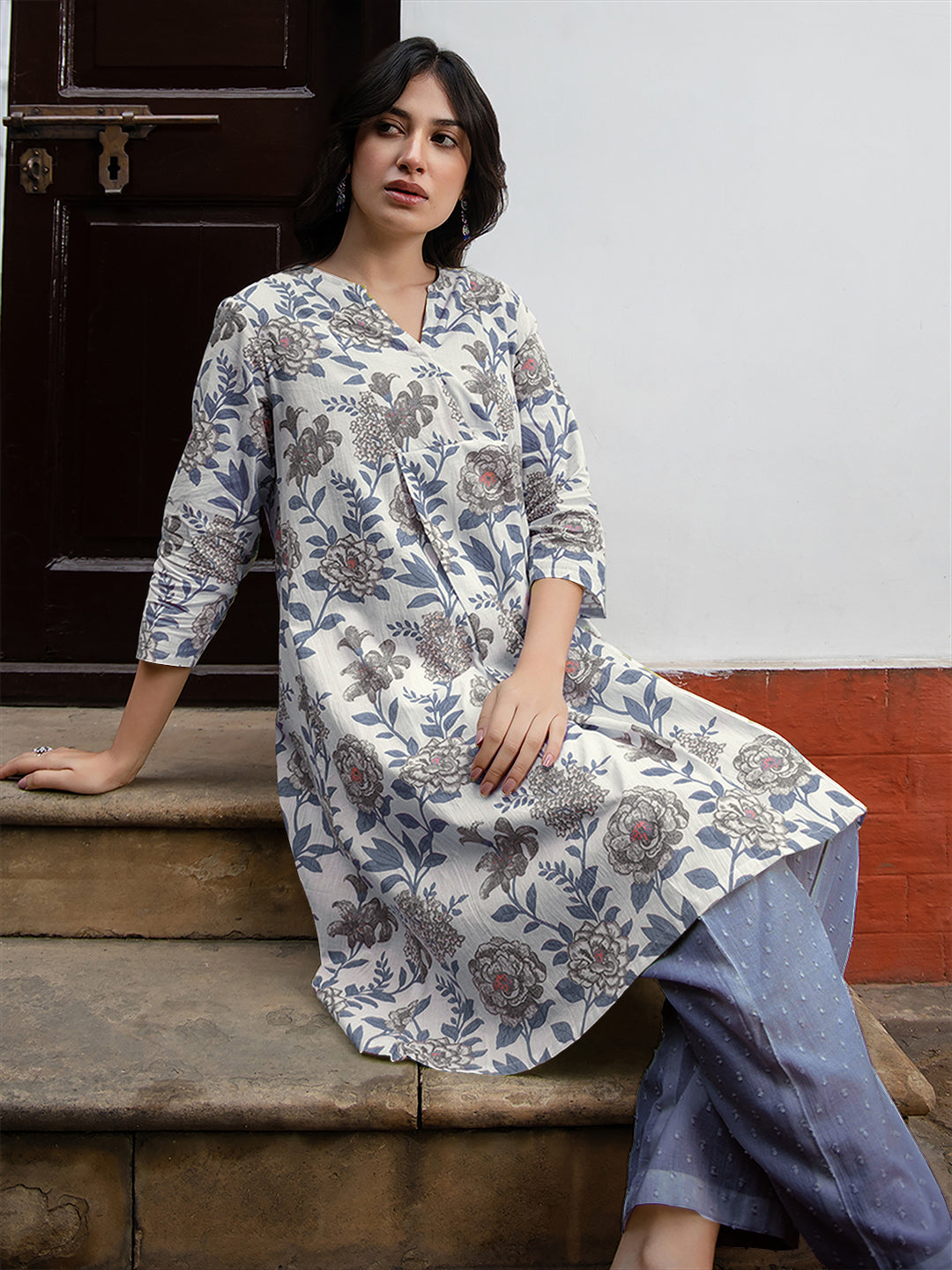 Janasya Light Cotton Floral A-Line Tunic