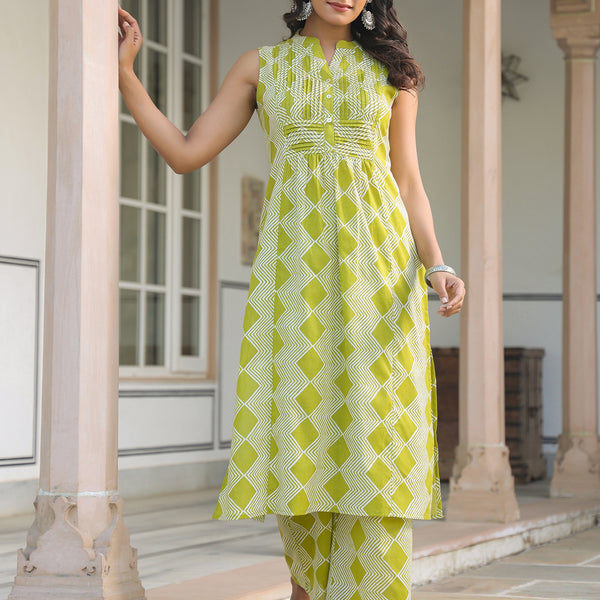 Janasya Bright Cotton Geometric A-Line Kurta Set