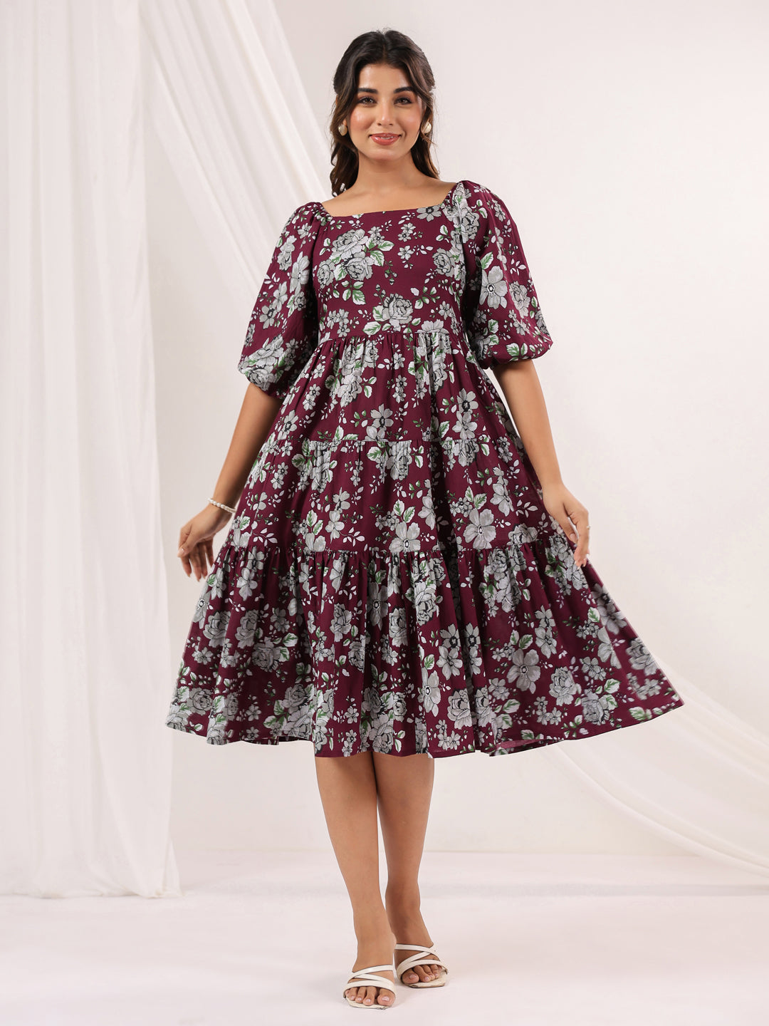 Janasya Dark Cotton Floral Tiered Dress