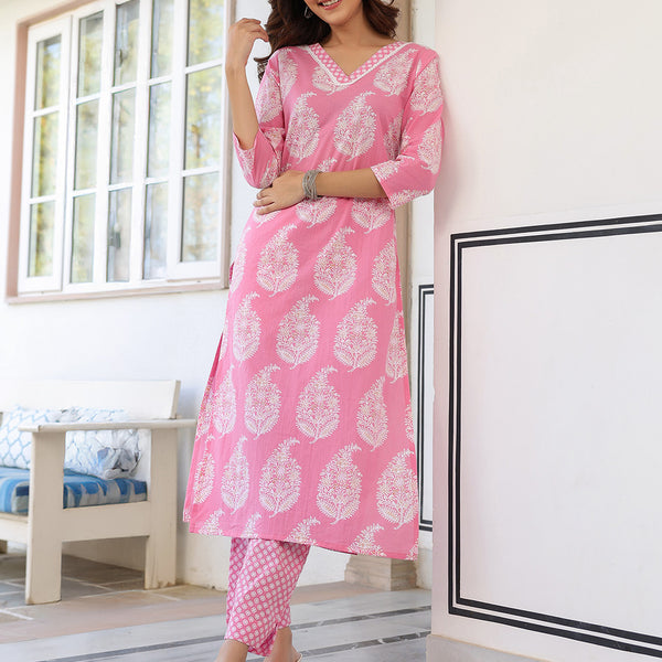 Janasya Light Cotton Ethnic Motifs Straight Kurta Set