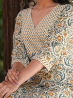 Thumbnail for Janasya Light Cotton Floral Straight Kurta Set