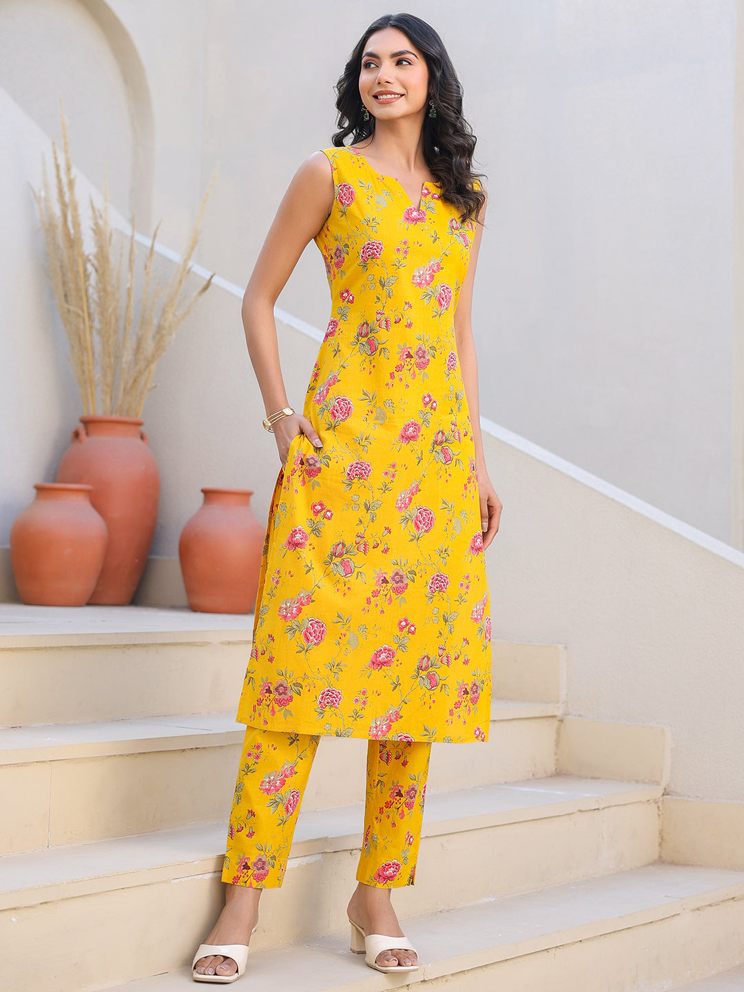 Janasya Bright Cotton Floral Straight Kurta Set