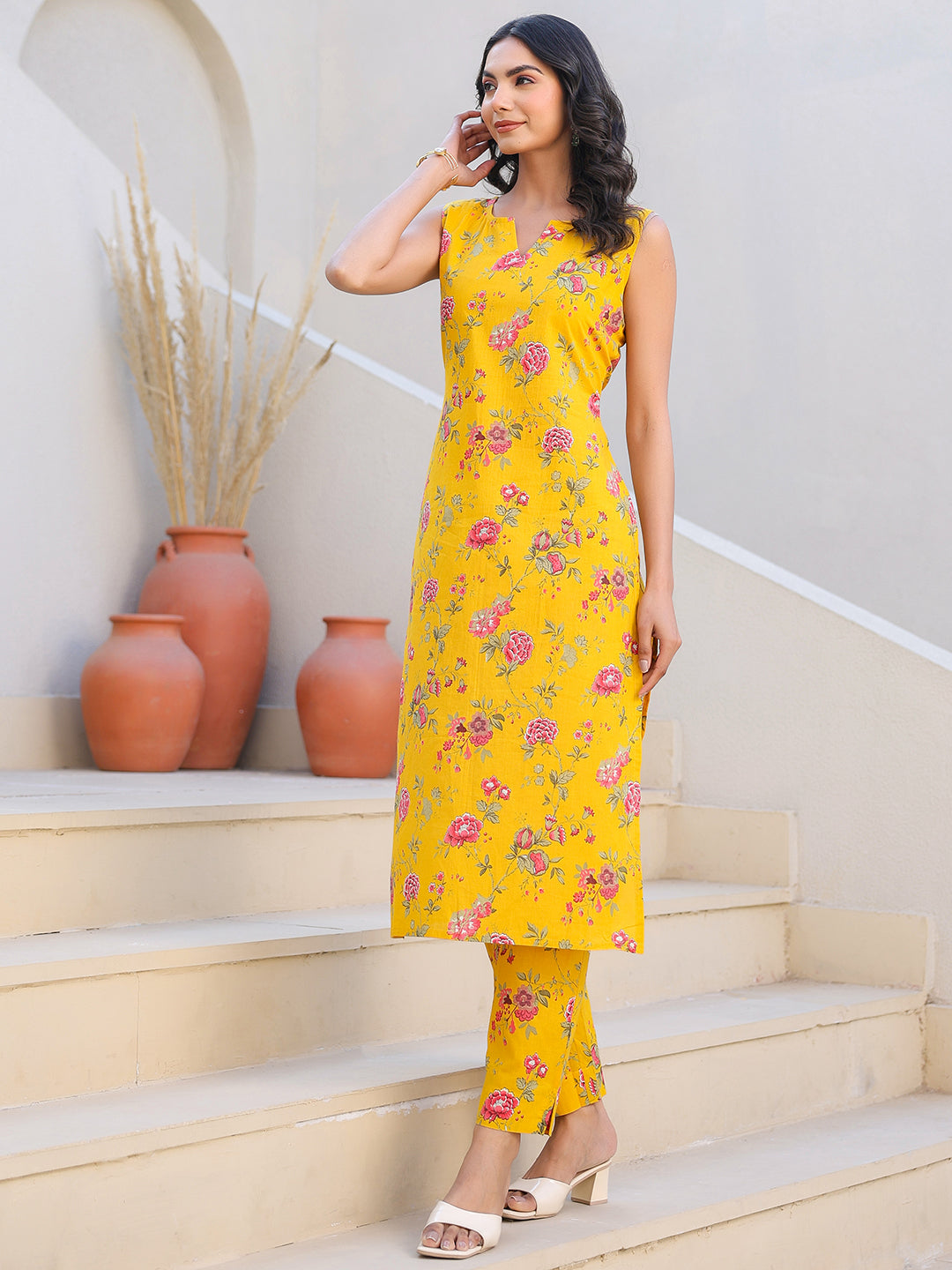 Janasya Bright Cotton Floral Straight Kurta Set
