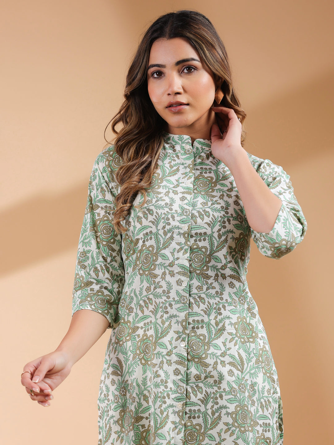 Janasya Light Cotton Floral Straight Kurta Set