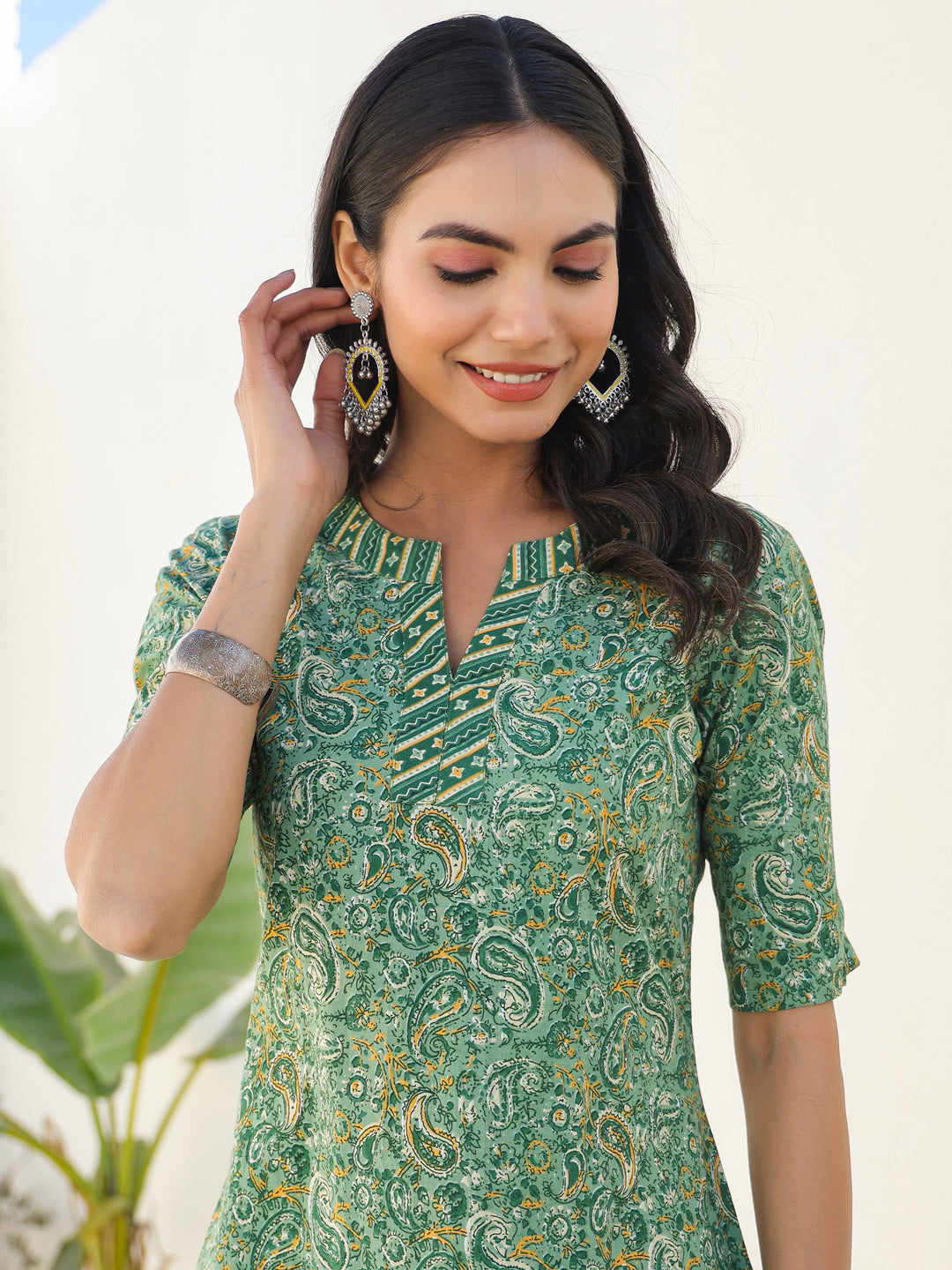 Janasya Light Cotton Paisley Straight Kurta Set - Distacart
