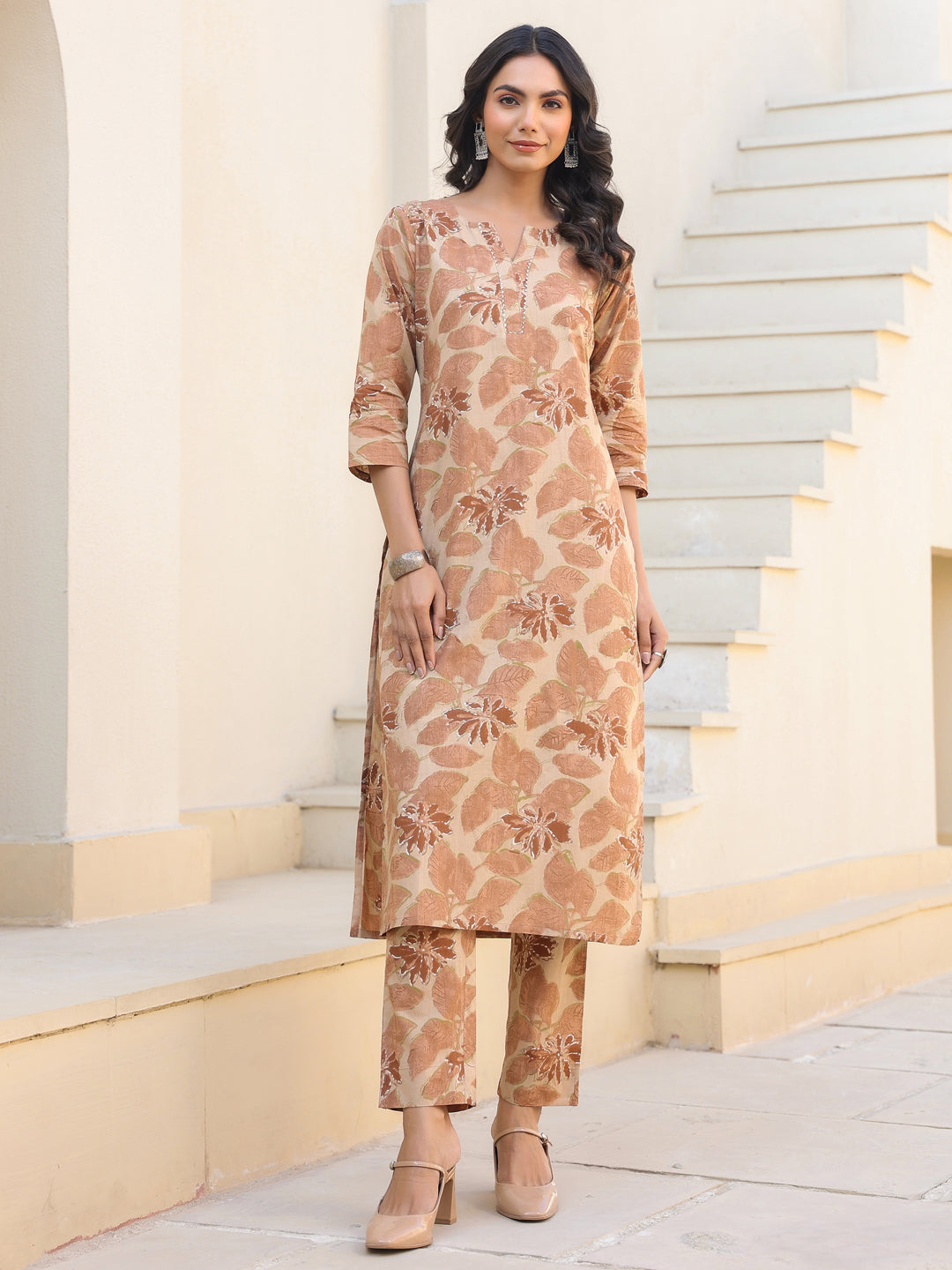 Janasya Light Cotton Floral Straight Kurta Set
