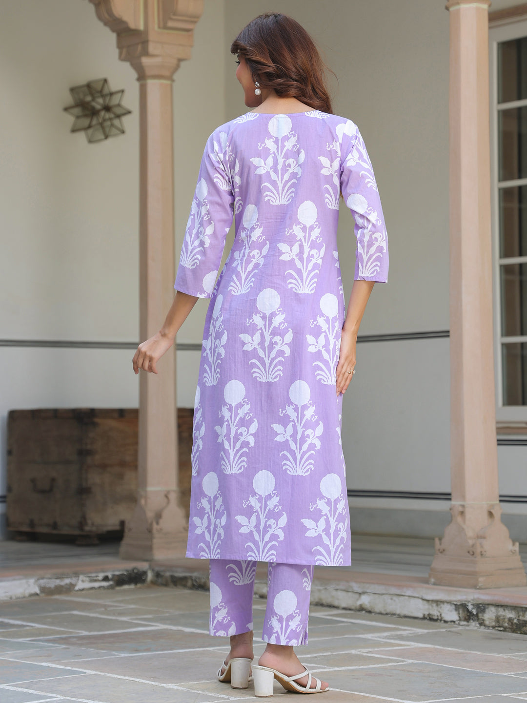 Janasya Light Cotton Floral Straight Kurta Set - Distacart