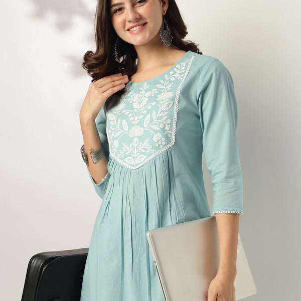 Janasya Light Cotton Yoke Embroidery A-Line Kurta