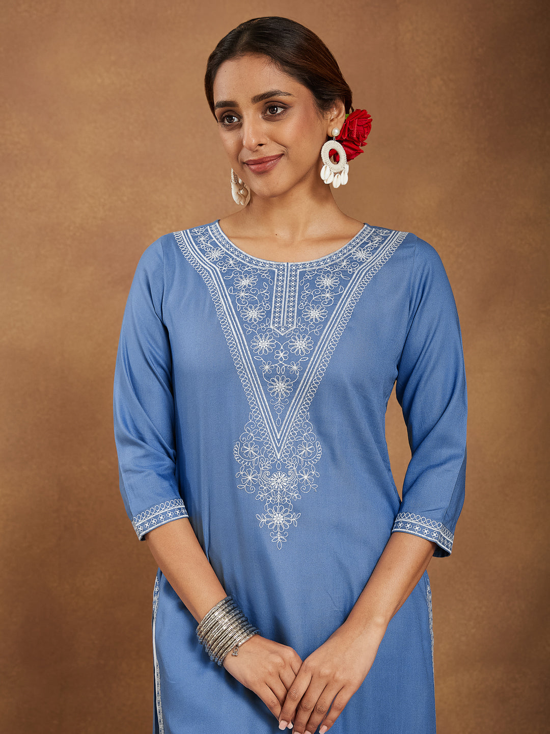 Janasya Light Rayon Blend Embroidered Straight Kurta