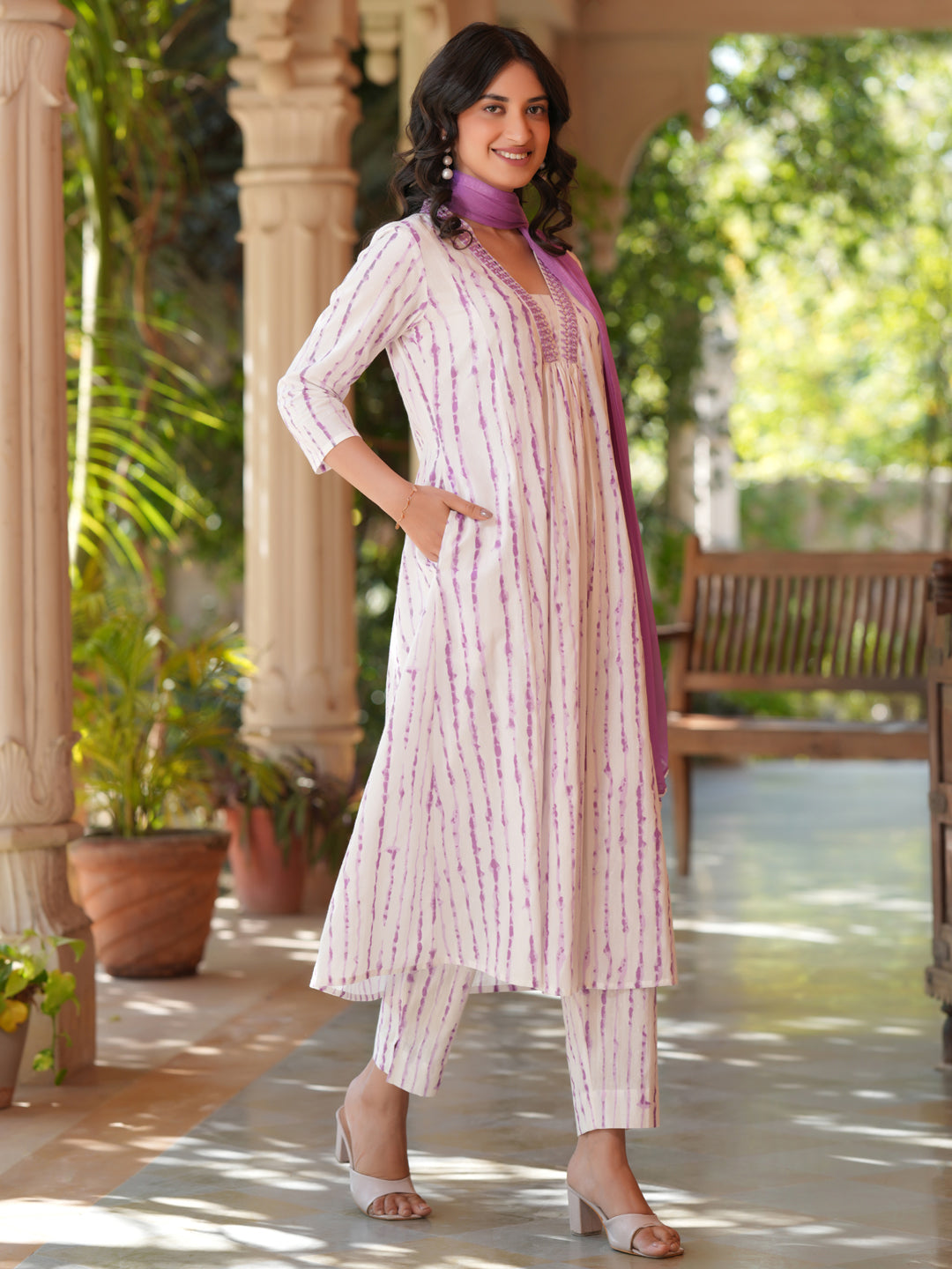 Janasya Light Cotton Tie & dye A-Line Kurta Set