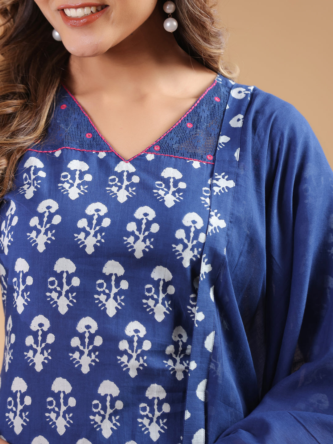 Janasya Dark Cotton Ethnic Motifs Straight Kurta Set