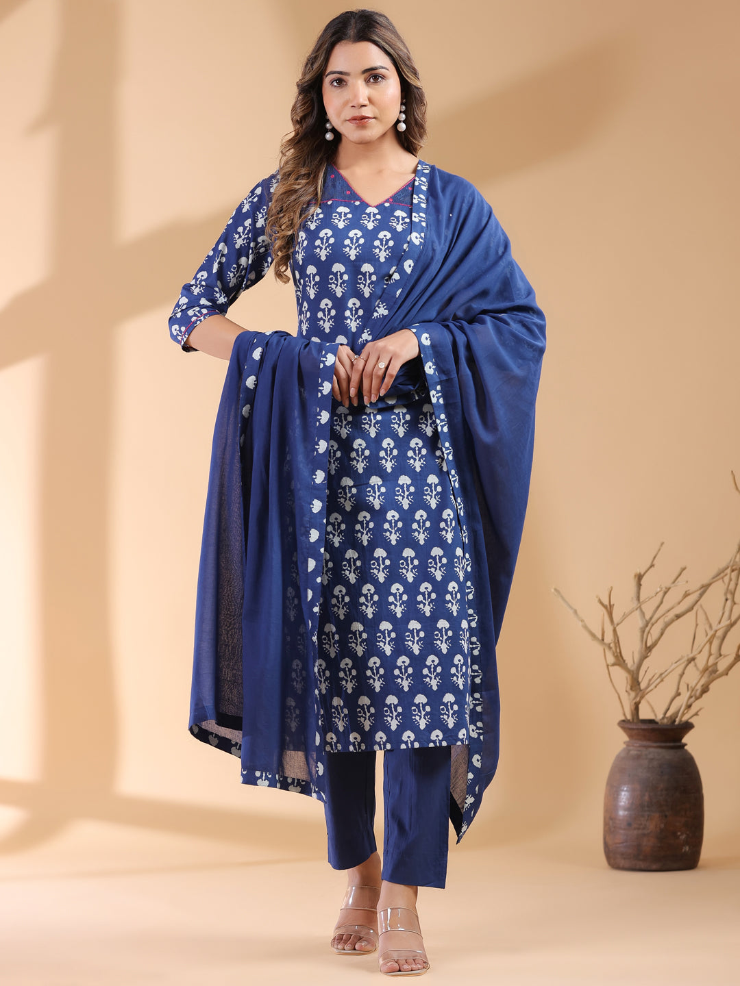 Janasya Dark Cotton Ethnic Motifs Straight Kurta Set