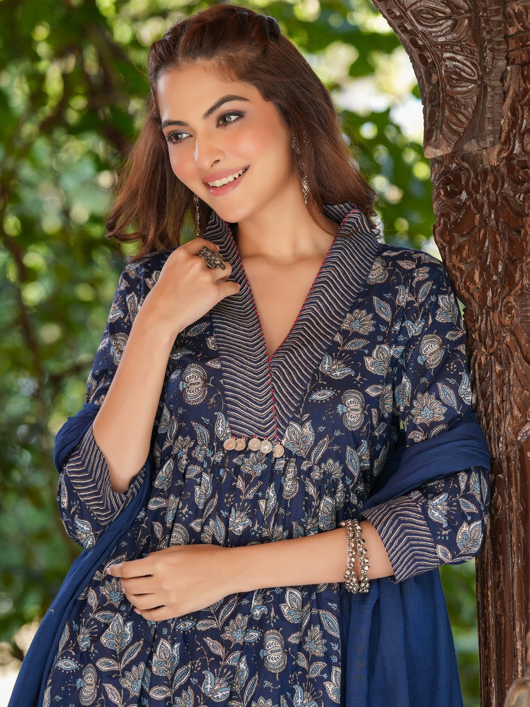 Janasya Dark Cotton Floral A-Line Kurta Set - Distacart