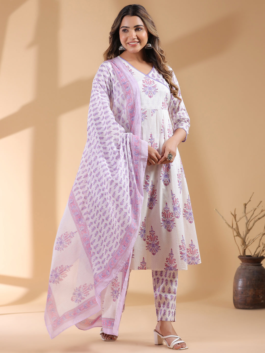Janasya Light Cotton Floral Angrakha Kurta Set