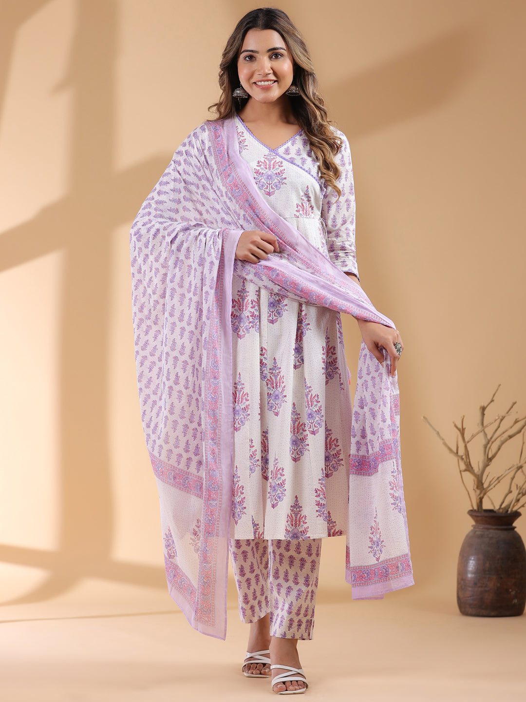 Janasya Light Cotton Floral Angrakha Kurta Set