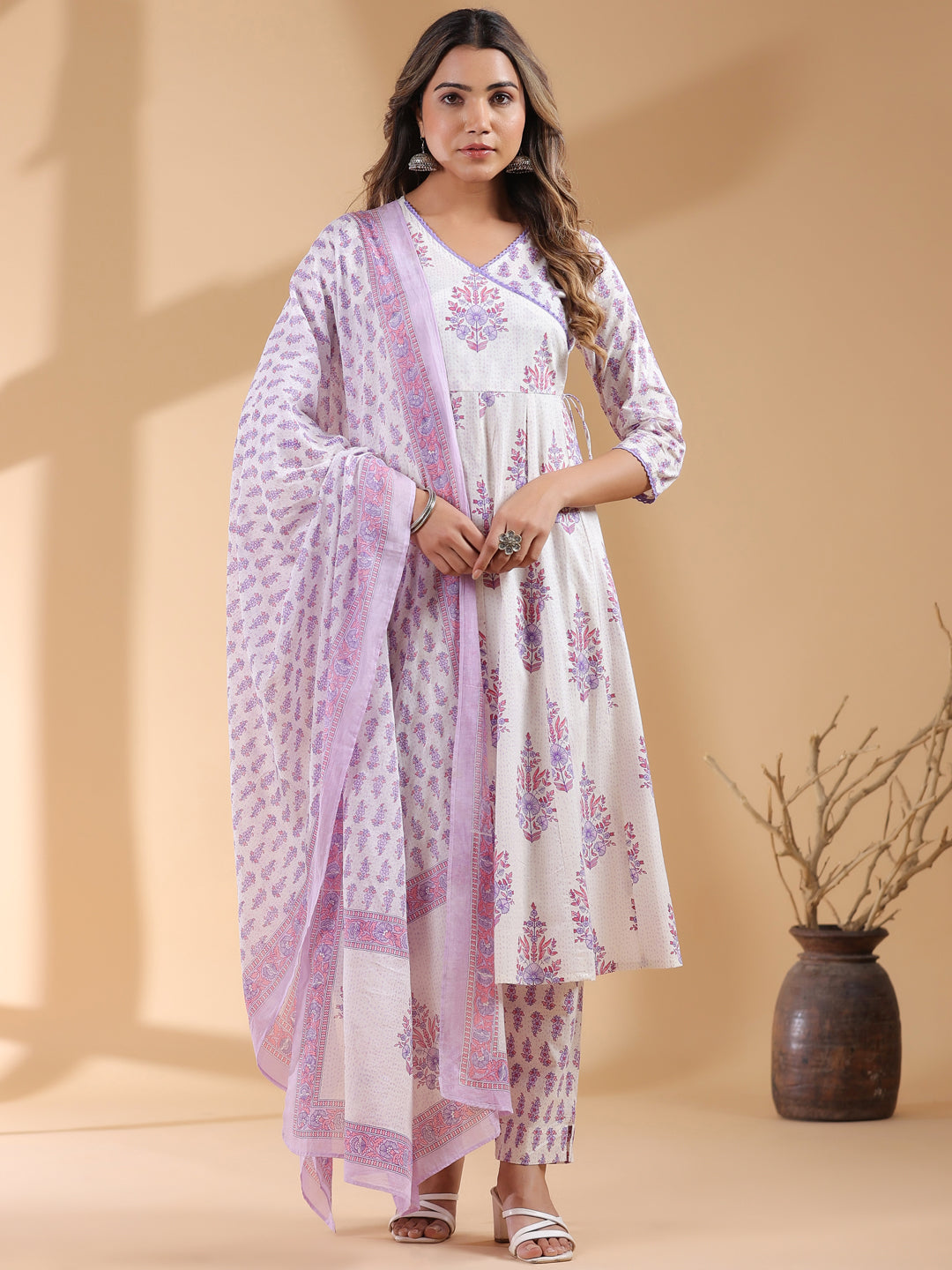 Janasya Light Cotton Floral Angrakha Kurta Set