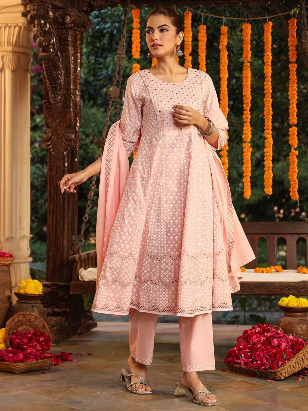 Janasya Light Cotton Ethnic Motifs Anarkali Kurta Set