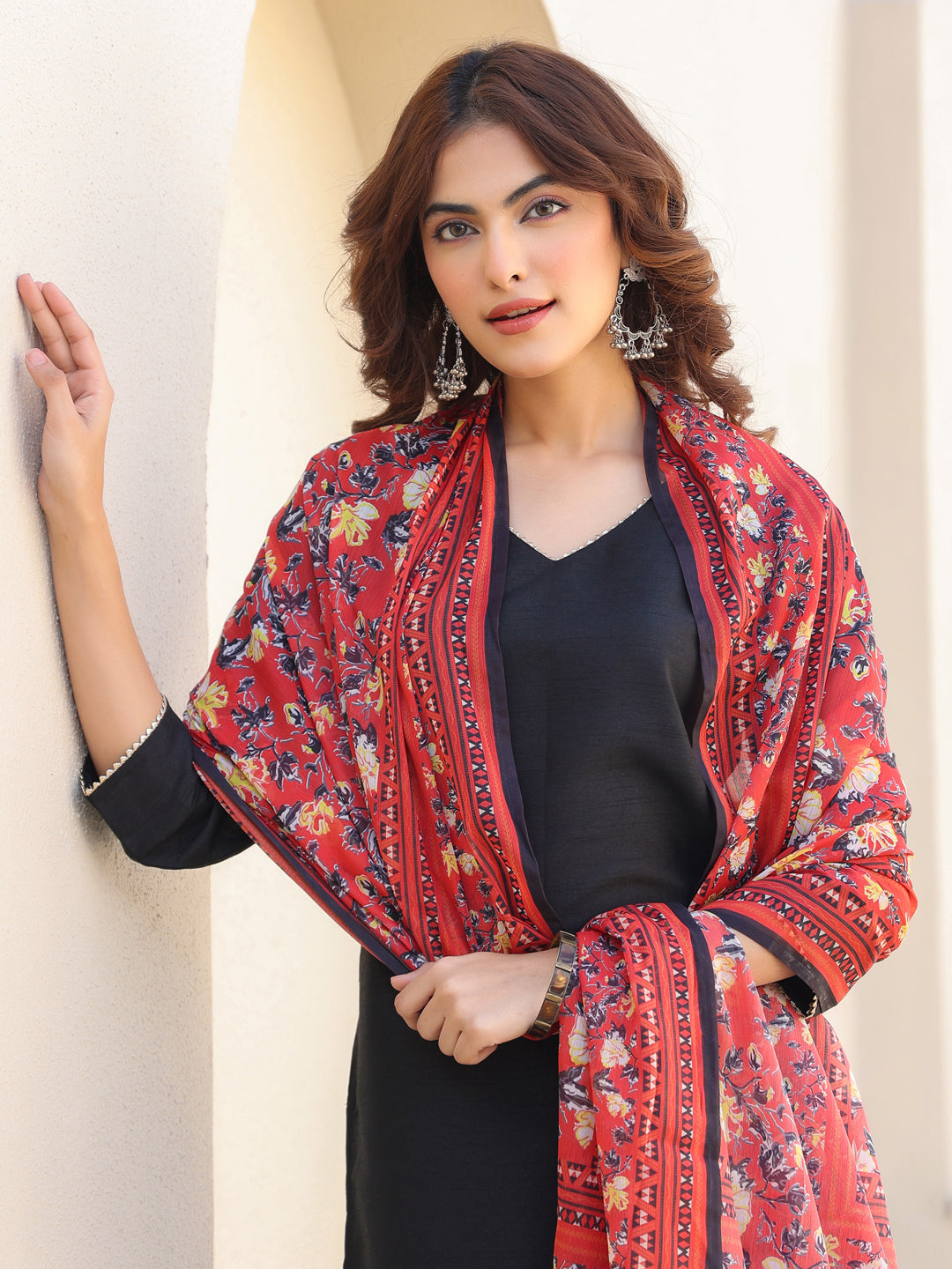 Janasya Dark Silk Blend Solid Straight Kurta Set