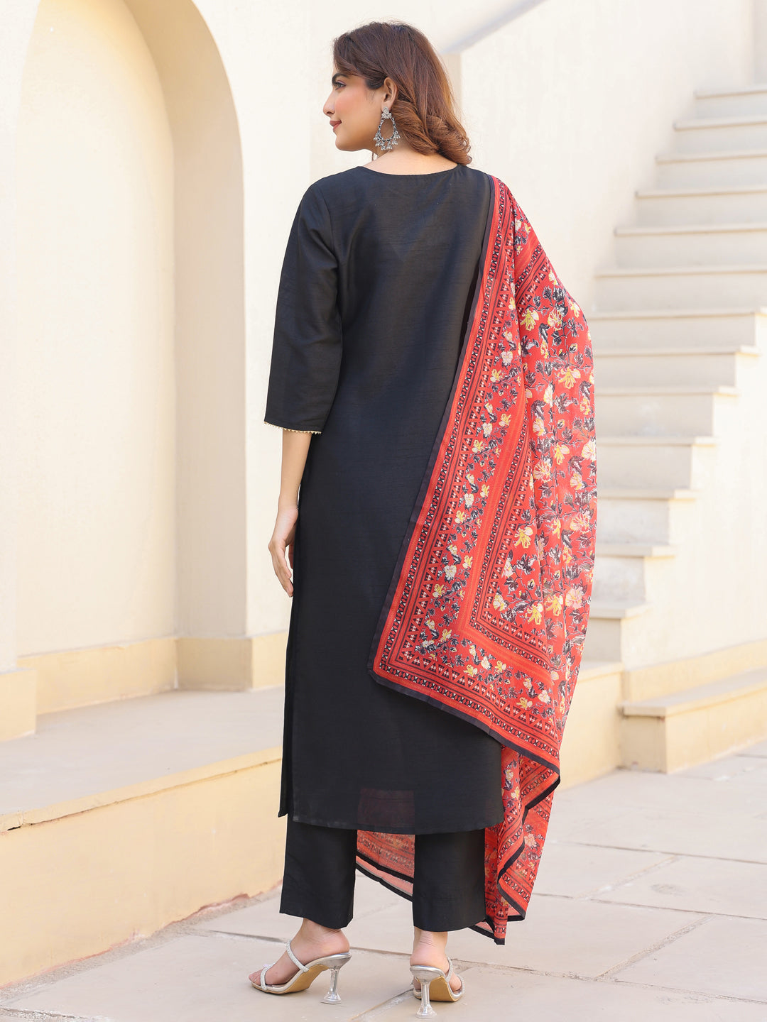 Janasya Dark Silk Blend Solid Straight Kurta Set - Distacart