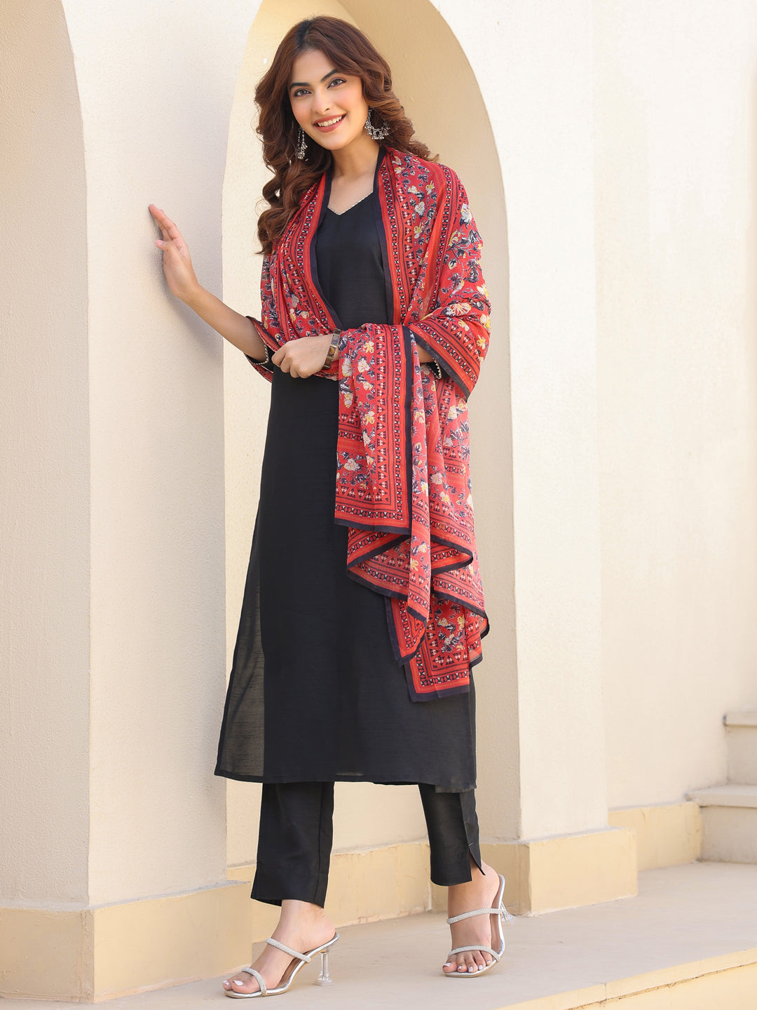 Janasya Dark Silk Blend Solid Straight Kurta Set - Distacart