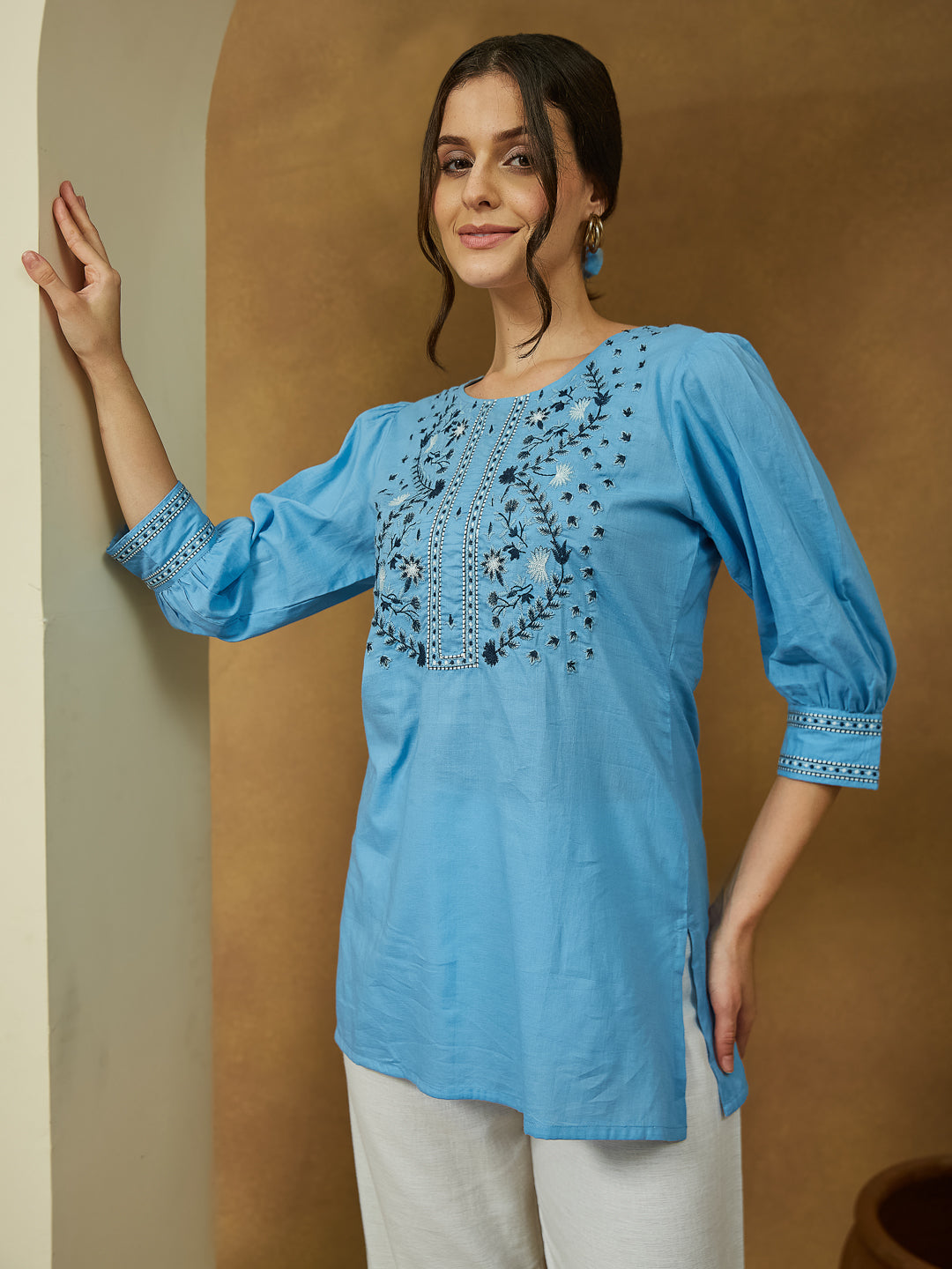 Janasya Light Cotton Embroidered Straight Tunic