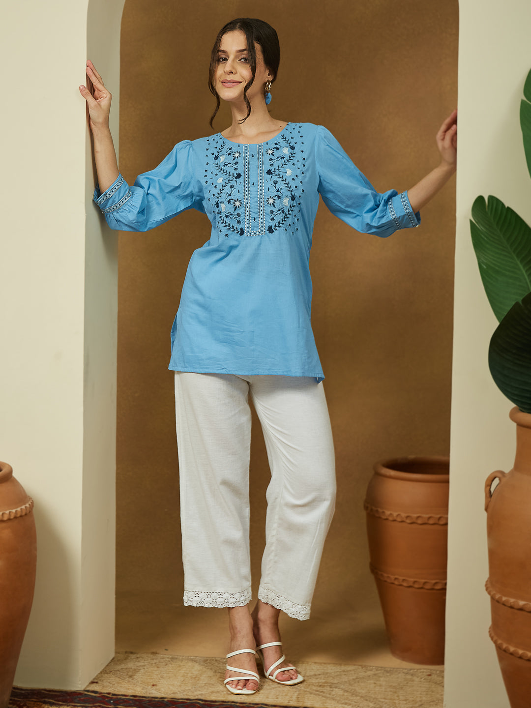 Janasya Light Cotton Embroidered Straight Tunic
