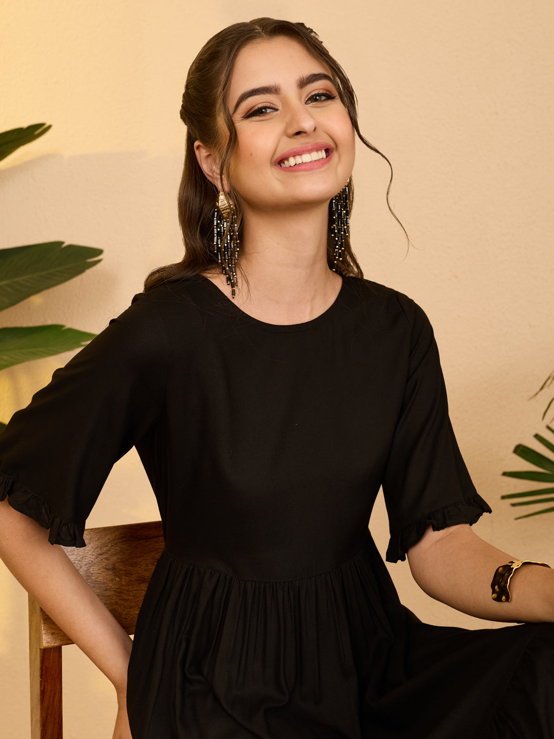 Janasya Black Gathered Rayon Dress - Dista