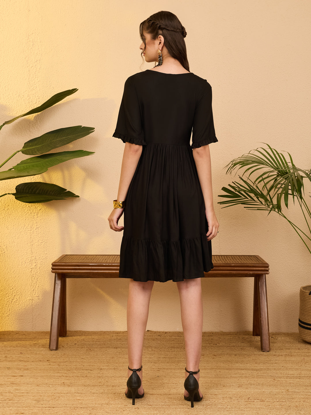 Janasya Black Gathered Rayon Dress - Dista