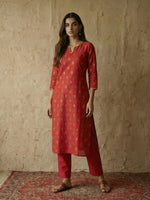 Thumbnail for Janasya Red Straight Silk Blend Kurta & Bottom - Dista