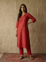 Thumbnail for Janasya Red Straight Silk Blend Kurta & Bottom - Dista