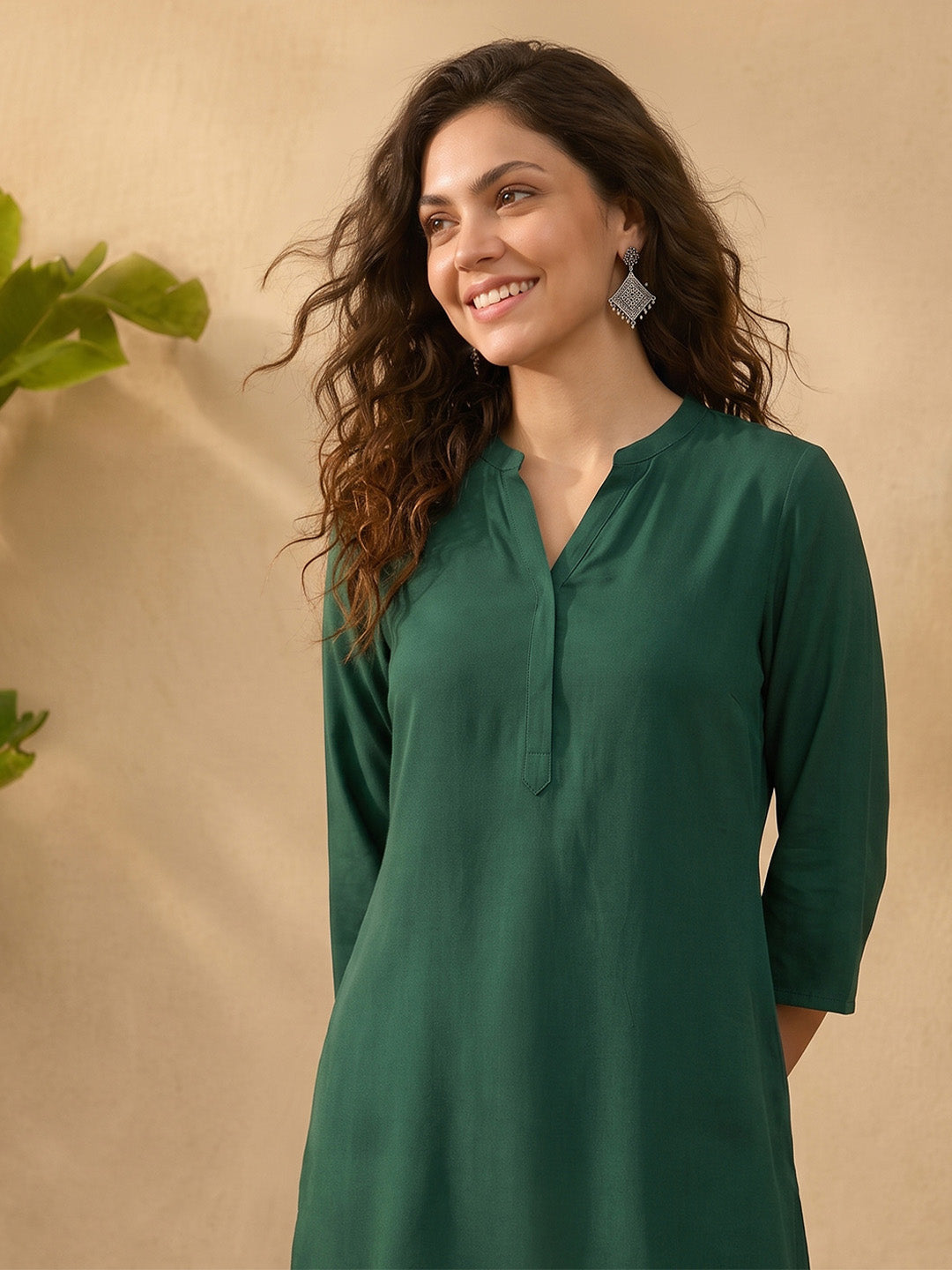 Janasya Dark Green Straight Rayon Kurta - Dista
