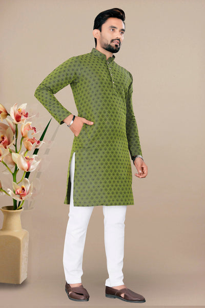 Neera Trendz Green Jacquard Work Men's Kurta With Pyjama