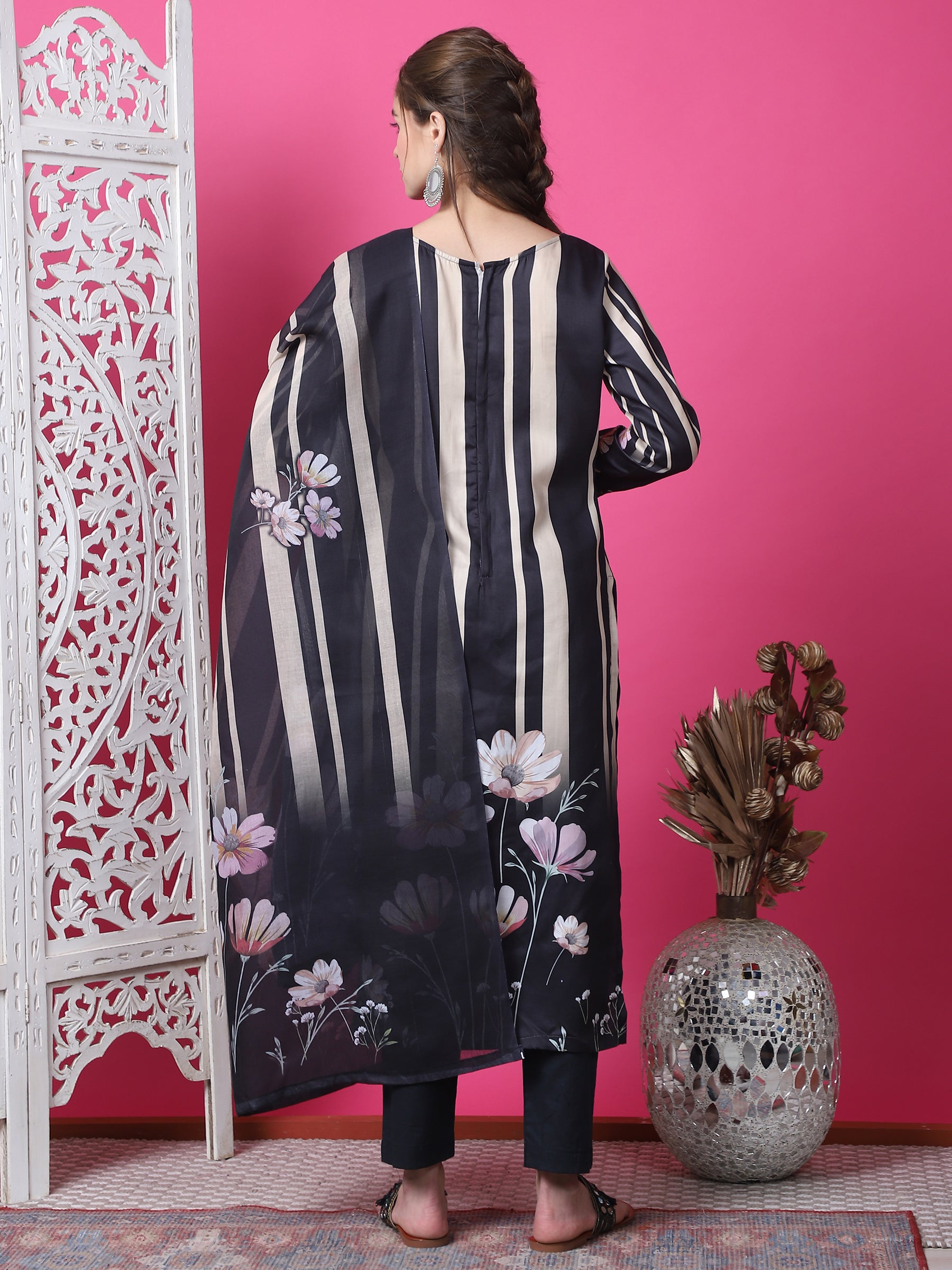Jyoti Fashion Women's Black Cotton Geometric Digital Print with Jari & Crystal Kurta with Trouser & Dupatta - Distacart