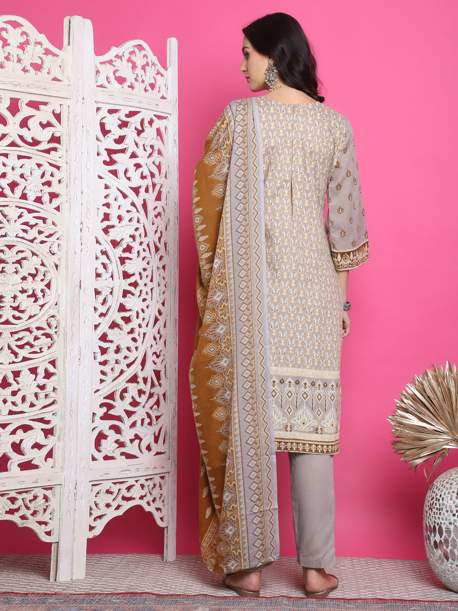 Jyoti Fashion Women's Grey Cotton Floral Digital Print with Resham Thread Work Kurta with Trouser & Dupatta - Distacart
