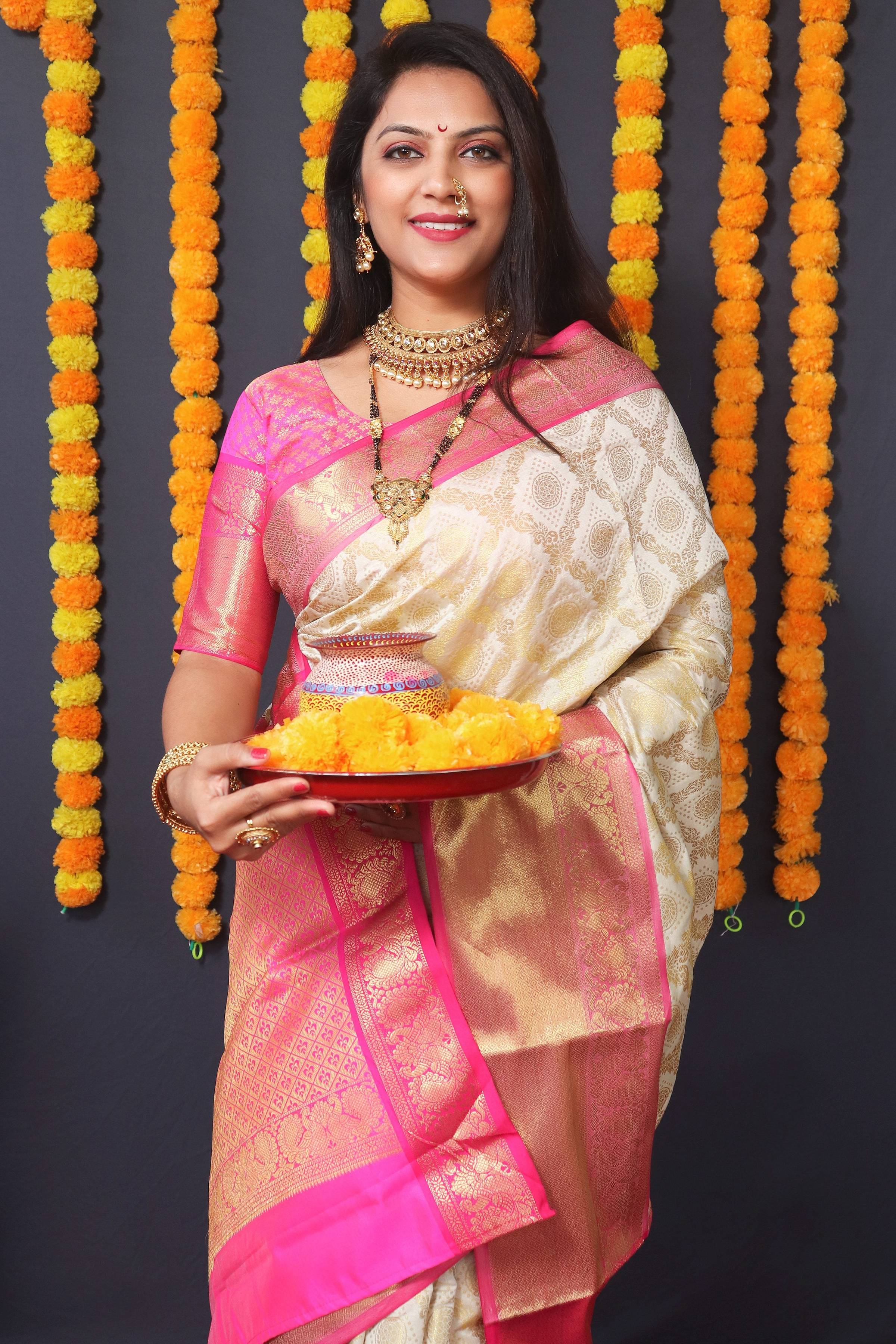 Jyoti Fashion Women's Off White Kanchipuram Silk Zari Woven Saree with Blouse - Distacart